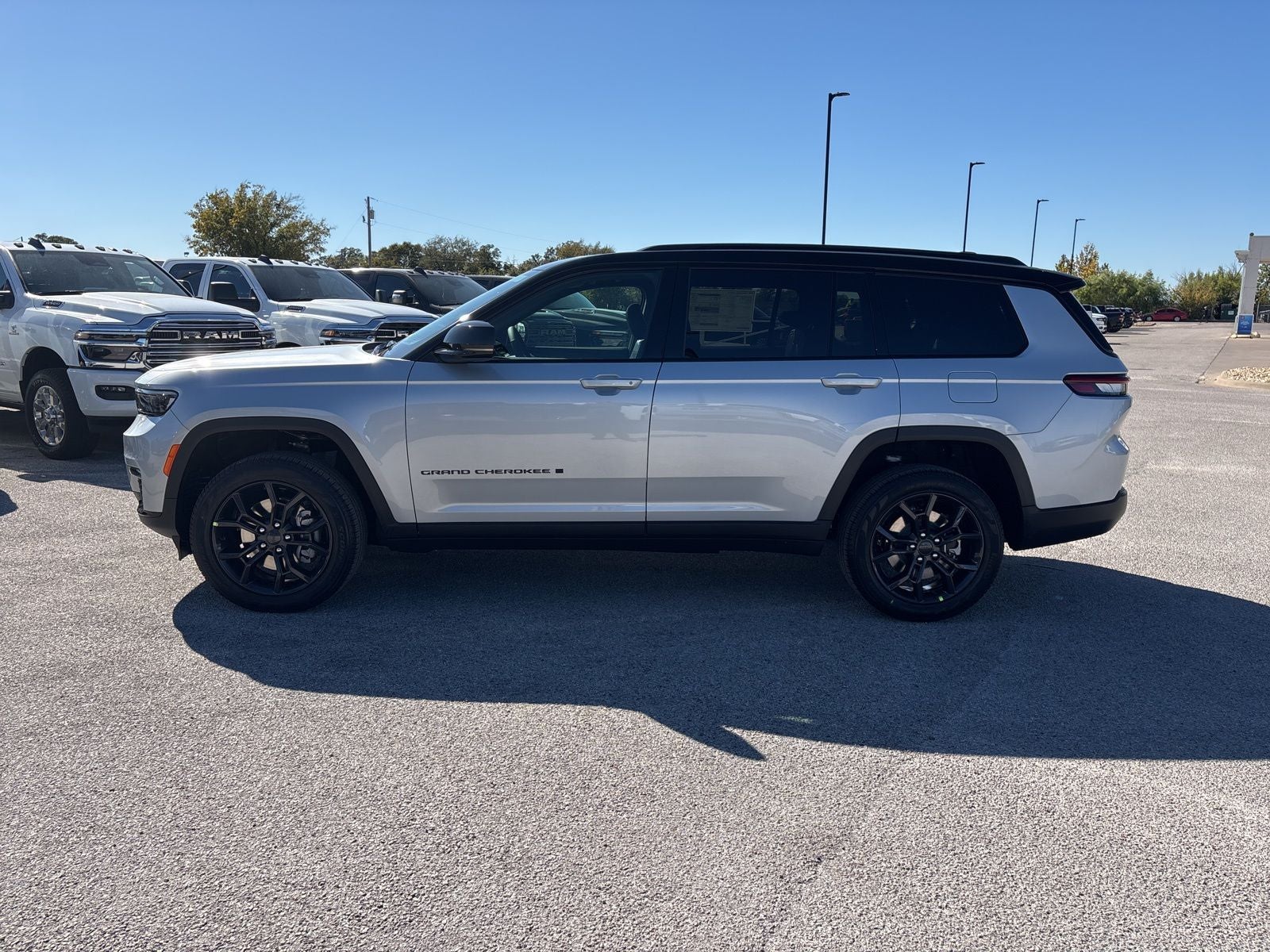 2025 Jeep Grand Cherokee L GRAND CHEROKEE L LIMITED 4X4