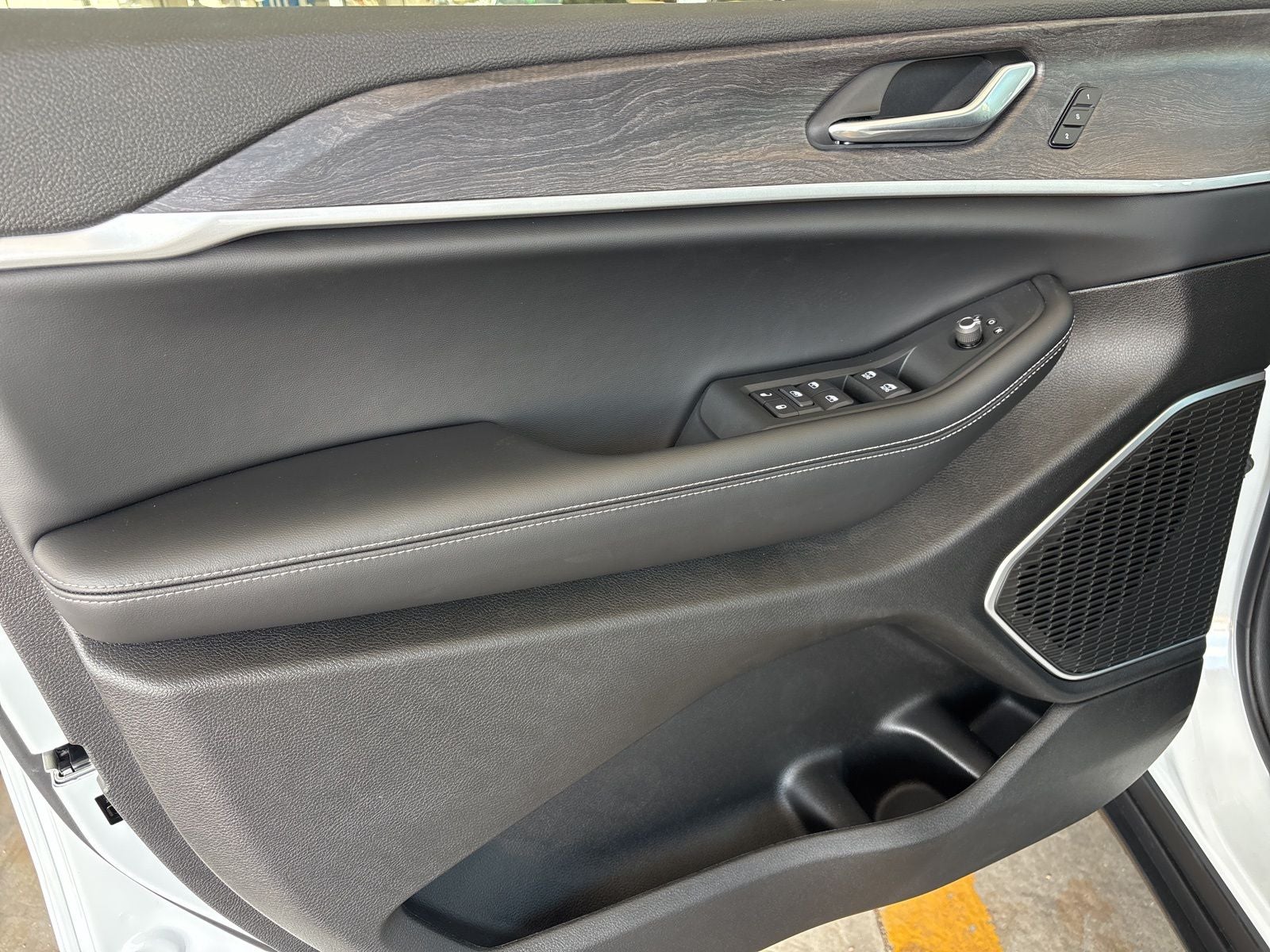 2025 Jeep Grand Cherokee L GRAND CHEROKEE L LIMITED 4X4