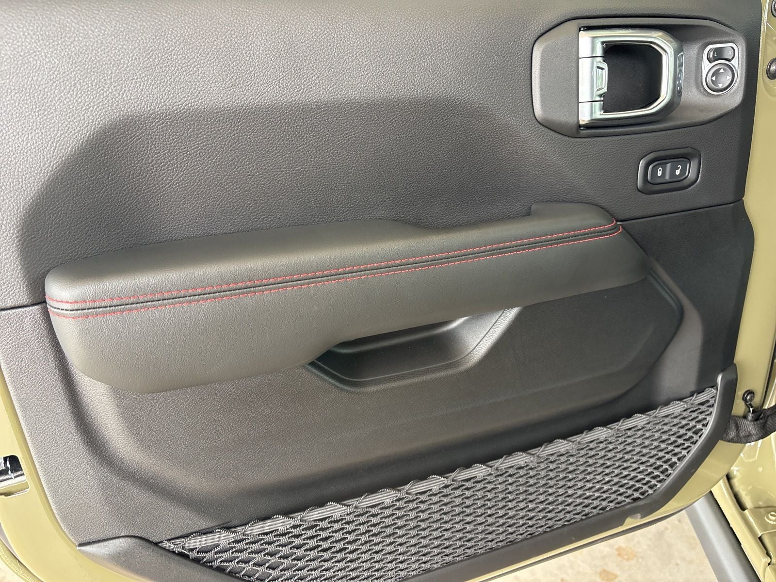 2026 Jeep Wrangler WRANGLER 4-DOOR MOAB 392