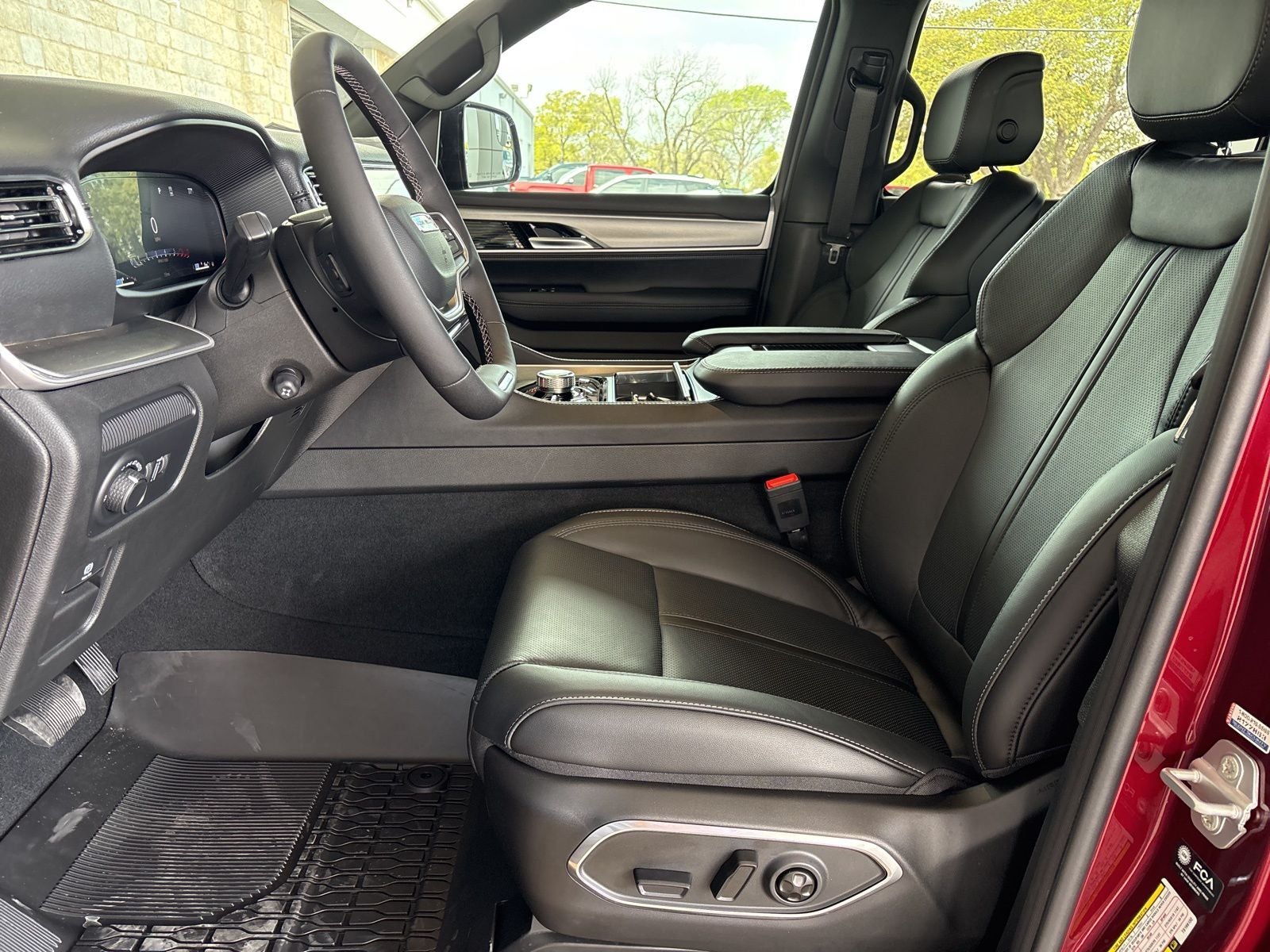 2026 Jeep Grand Wagoneer GRAND WAGONEER UPLAND 4X4