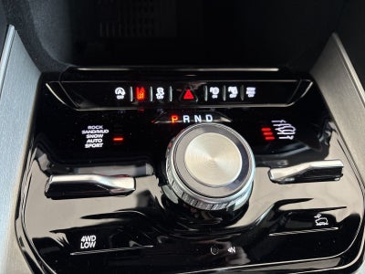 2026 Jeep Grand Wagoneer GRAND WAGONEER UPLAND 4X4