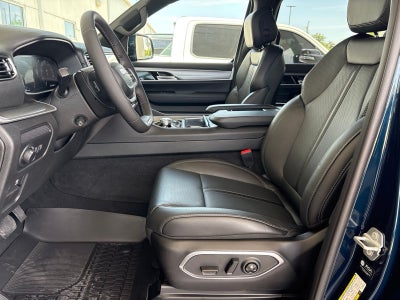 2026 Jeep Grand Wagoneer GRAND WAGONEER UPLAND 4X4