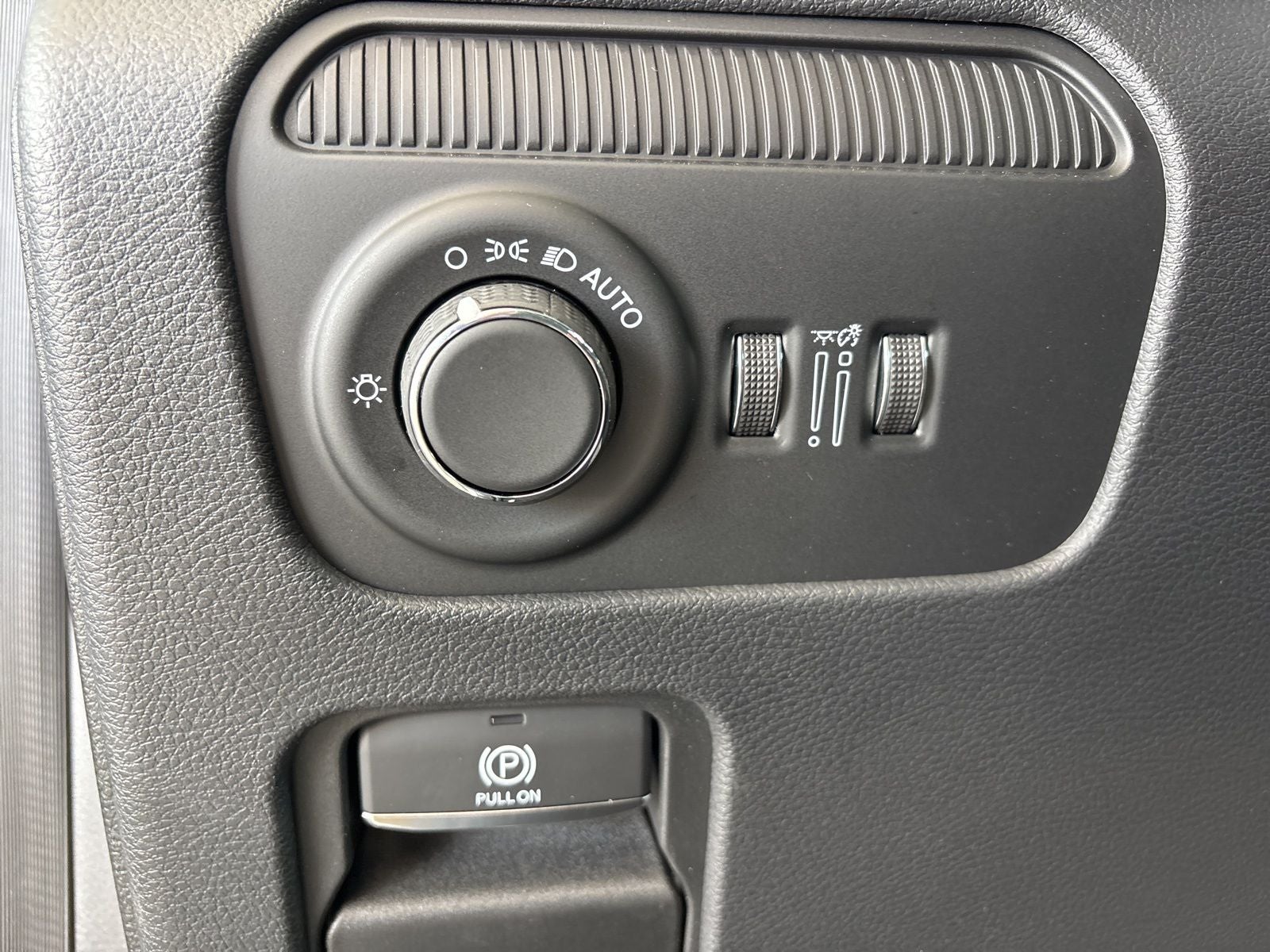2026 Jeep Grand Wagoneer GRAND WAGONEER UPLAND 4X4
