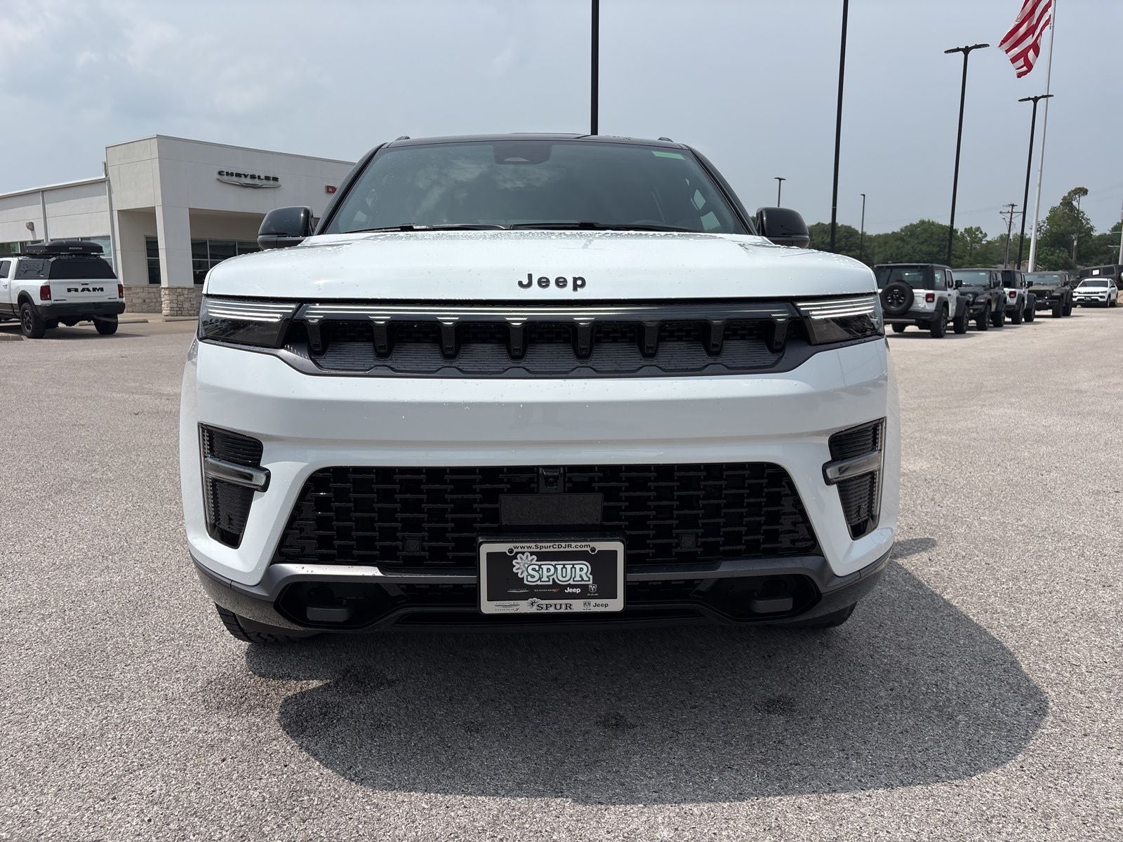 2026 Jeep Grand Wagoneer GRAND WAGONEER UPLAND 4X4