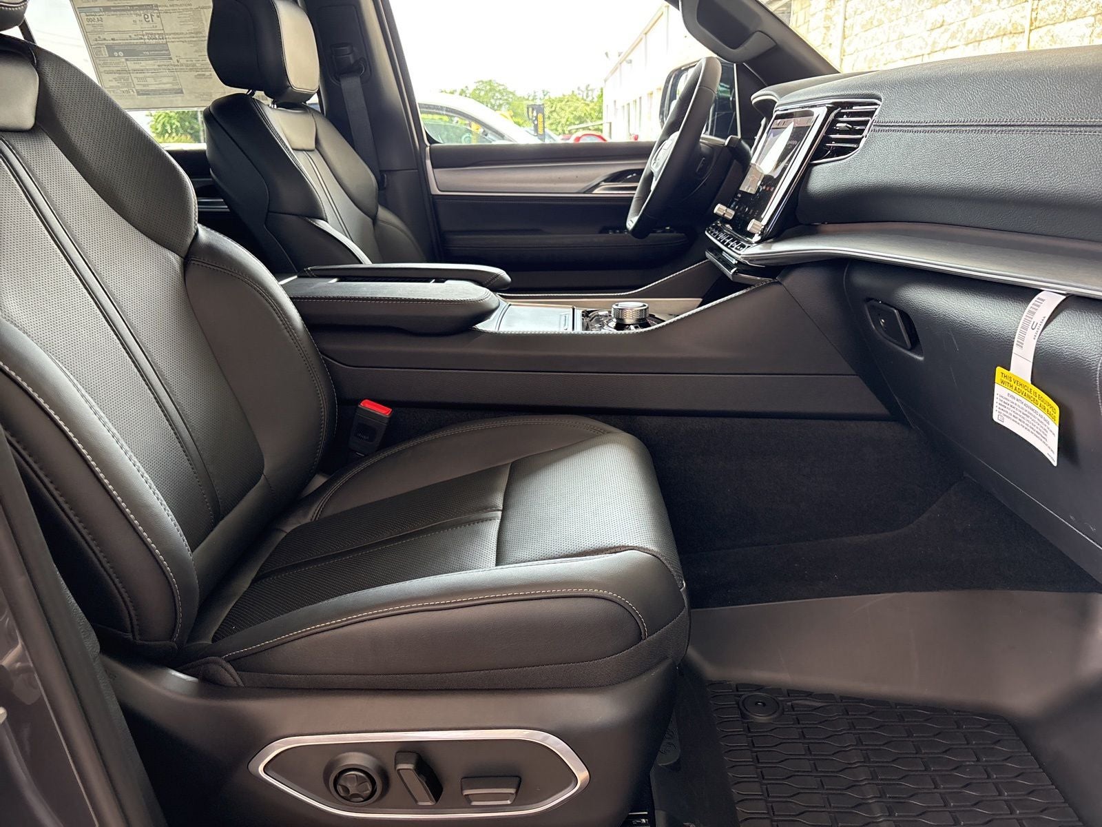 2026 Jeep Grand Wagoneer GRAND WAGONEER UPLAND 4X4