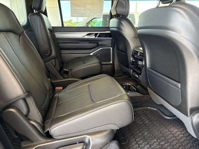 2026 Jeep Grand Wagoneer GRAND WAGONEER UPLAND 4X4