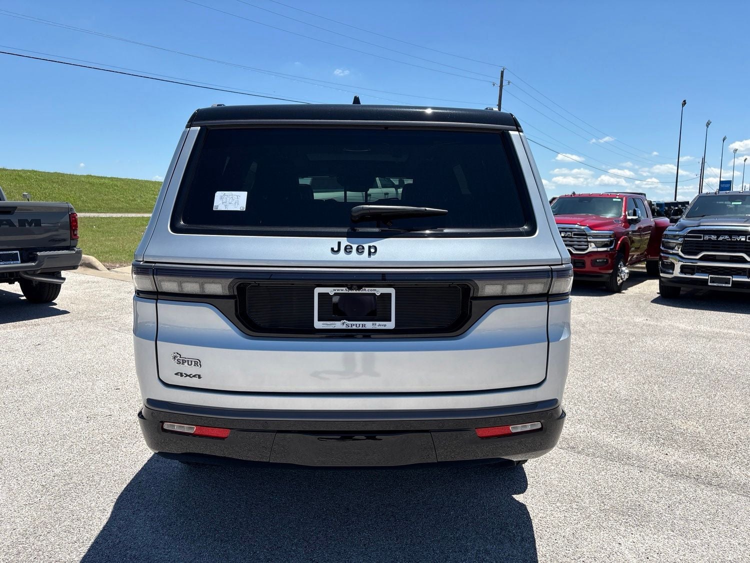 2026 Jeep Grand Wagoneer GRAND WAGONEER UPLAND 4X4
