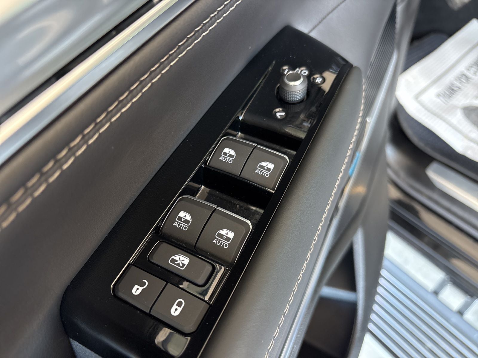 2026 Jeep Grand Wagoneer GRAND WAGONEER SUMMIT OBSIDIAN 4X4