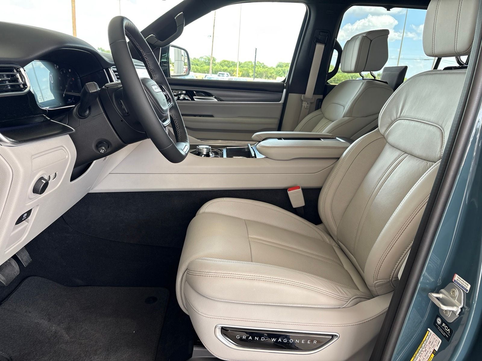 2026 Jeep Grand Wagoneer GRAND WAGONEER SUMMIT OBSIDIAN 4X4