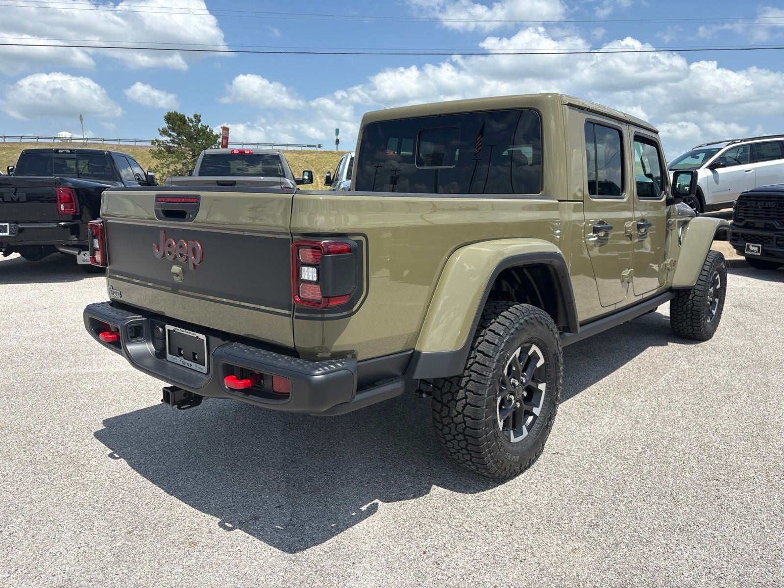 2026 Jeep Gladiator GLADIATOR SHADOW OPS 4X4