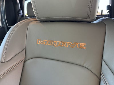 2026 Jeep Gladiator GLADIATOR MOJAVE X 4X4