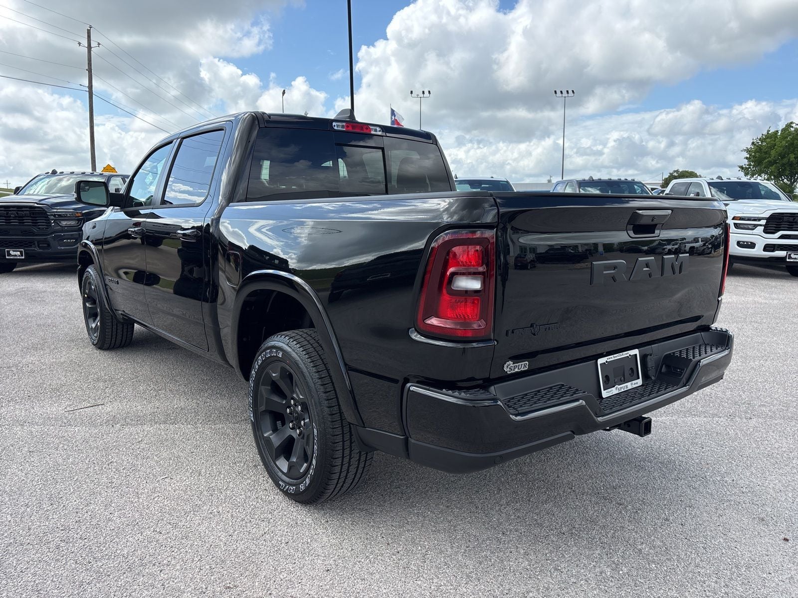 2026 RAM Ram 1500 RAM 1500 LONE STAR CREW CAB 4X2 5'7' BOX