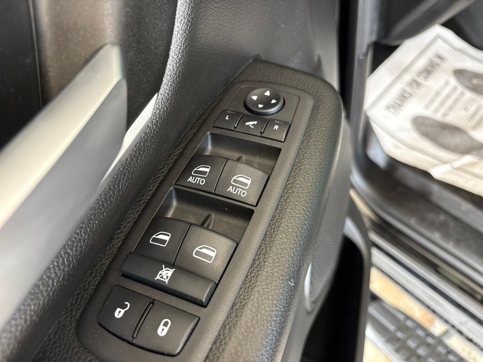 2022 RAM Ram 1500 Lone Star Crew Cab 4x2 5'7' Box