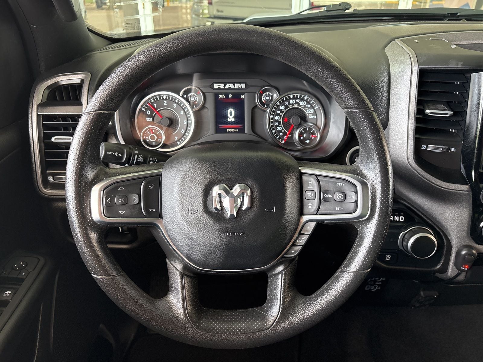 2025 RAM Ram 1500 Tradesman Crew Cab 4x2 5'7' Box