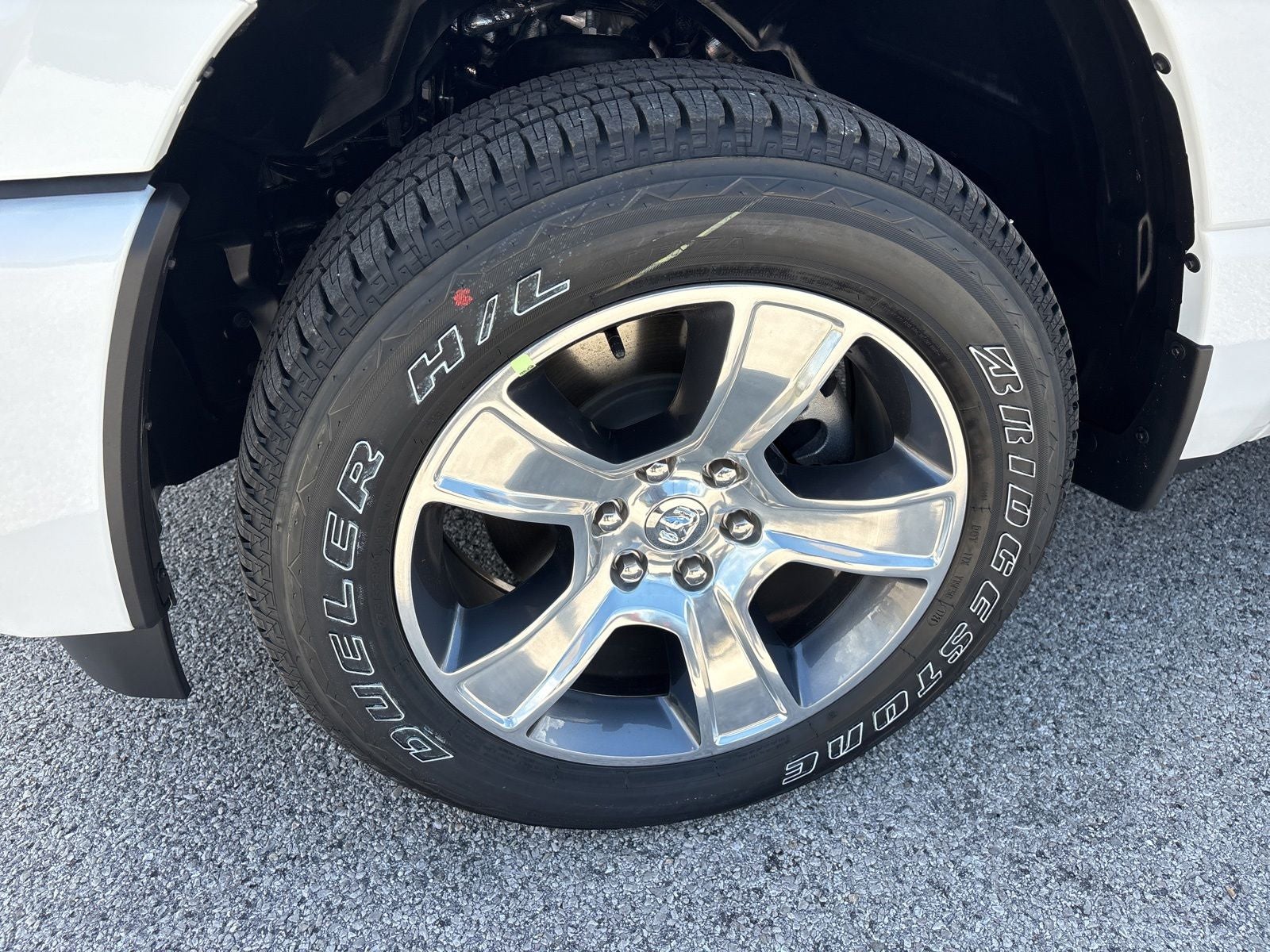 2026 RAM Ram 1500 RAM 1500 EXPRESS CREW CAB 4X2 5'7' BOX