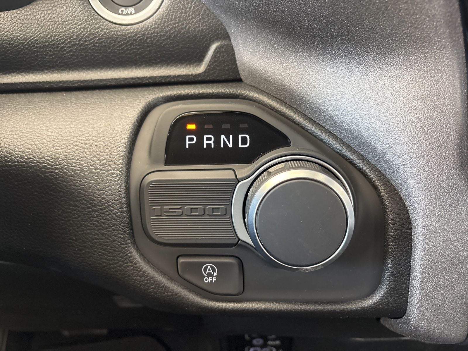 2026 RAM Ram 1500 RAM 1500 EXPRESS CREW CAB 4X2 5'7' BOX