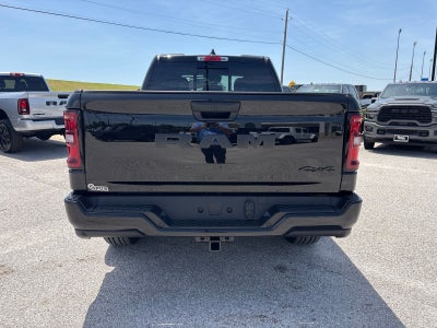 2026 RAM Ram 1500 RAM 1500 EXPRESS QUAD CAB 4X4 6'4' BOX
