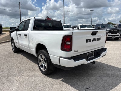 2026 RAM Ram 1500 RAM 1500 EXPRESS QUAD CAB 4X2 6'4' BOX