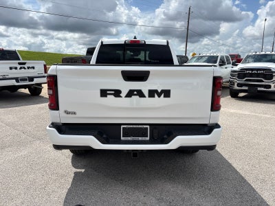 2026 RAM Ram 1500 RAM 1500 EXPRESS QUAD CAB 4X2 6'4' BOX
