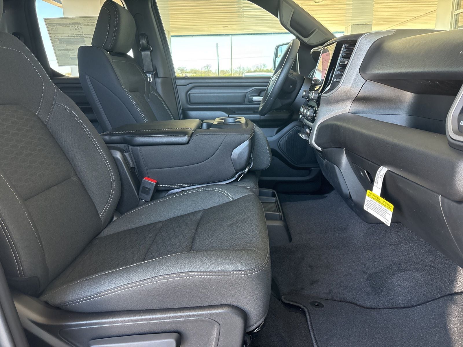 2026 RAM Ram 1500 RAM 1500 EXPRESS QUAD CAB 4X2 6'4' BOX