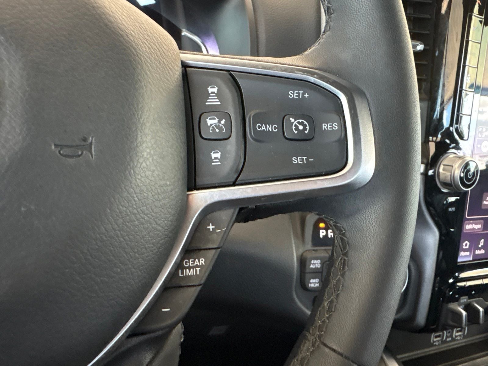2025 RAM Ram 1500 Lone Star Crew Cab 4x4 5'7' Box