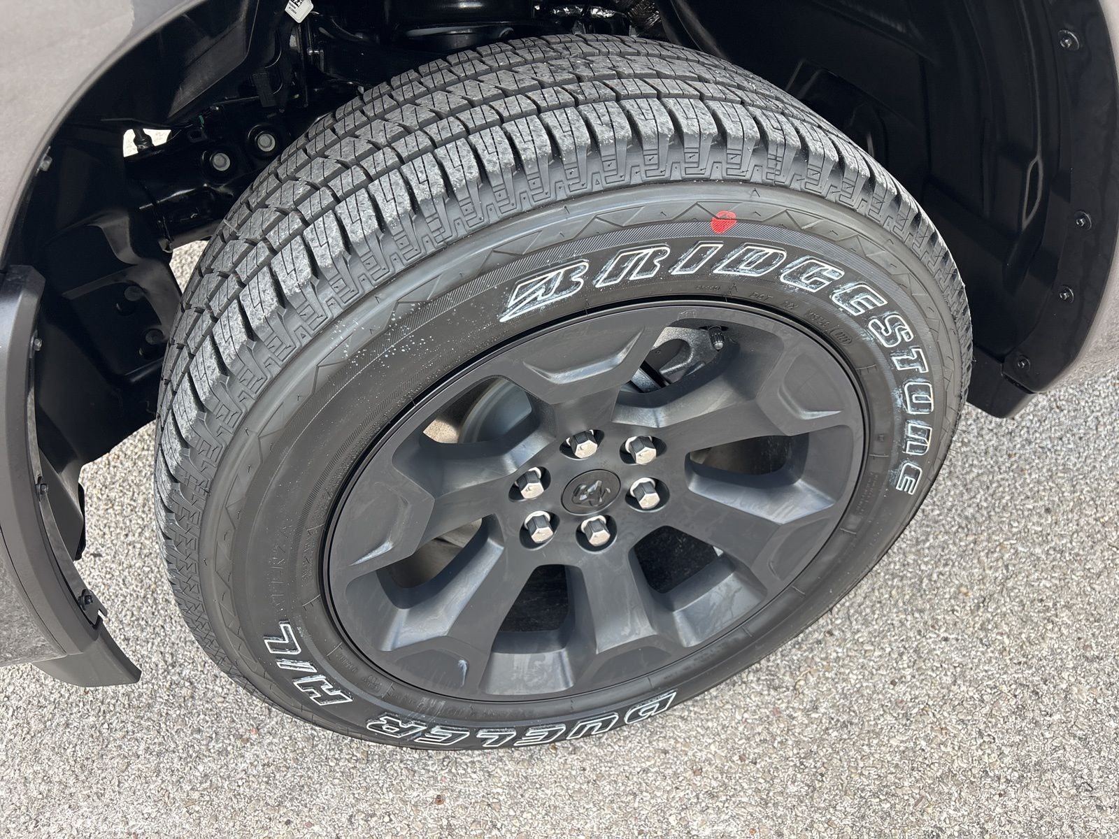 2026 RAM Ram 1500 RAM 1500 LONE STAR CREW CAB 4X4 5'7' BOX