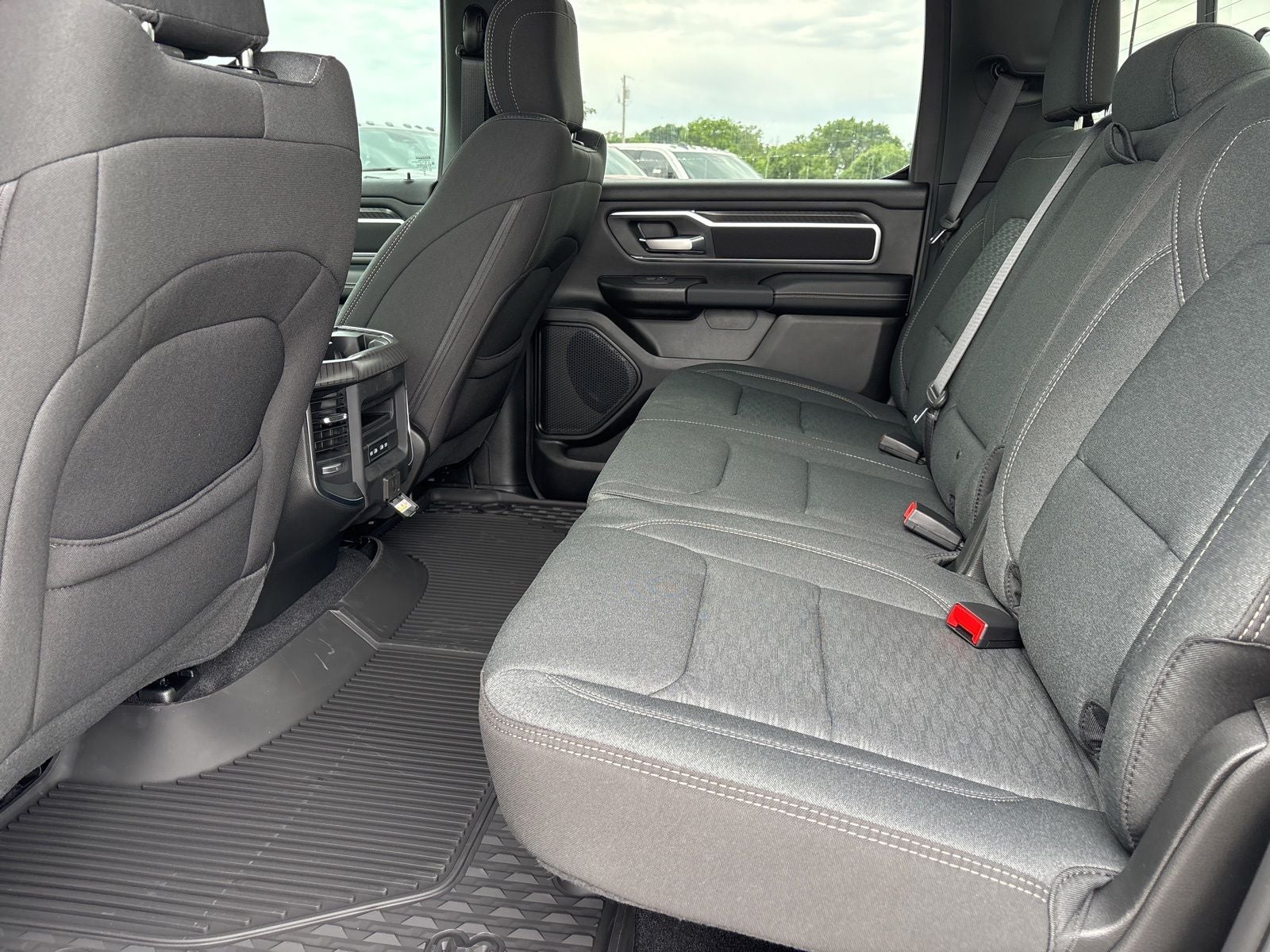 2026 RAM Ram 1500 RAM 1500 LONE STAR CREW CAB 4X4 5'7' BOX