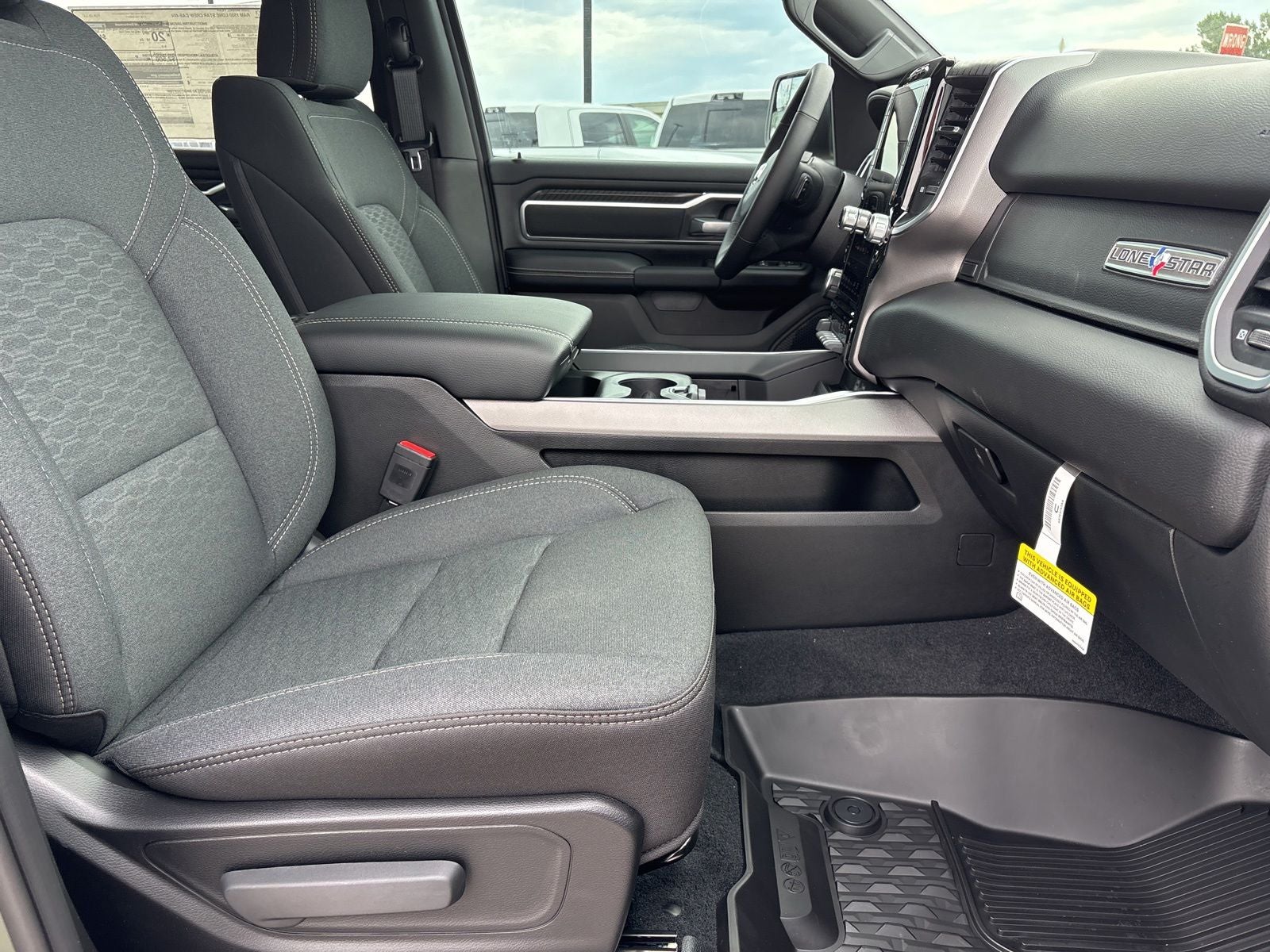 2026 RAM Ram 1500 RAM 1500 LONE STAR CREW CAB 4X4 5'7' BOX