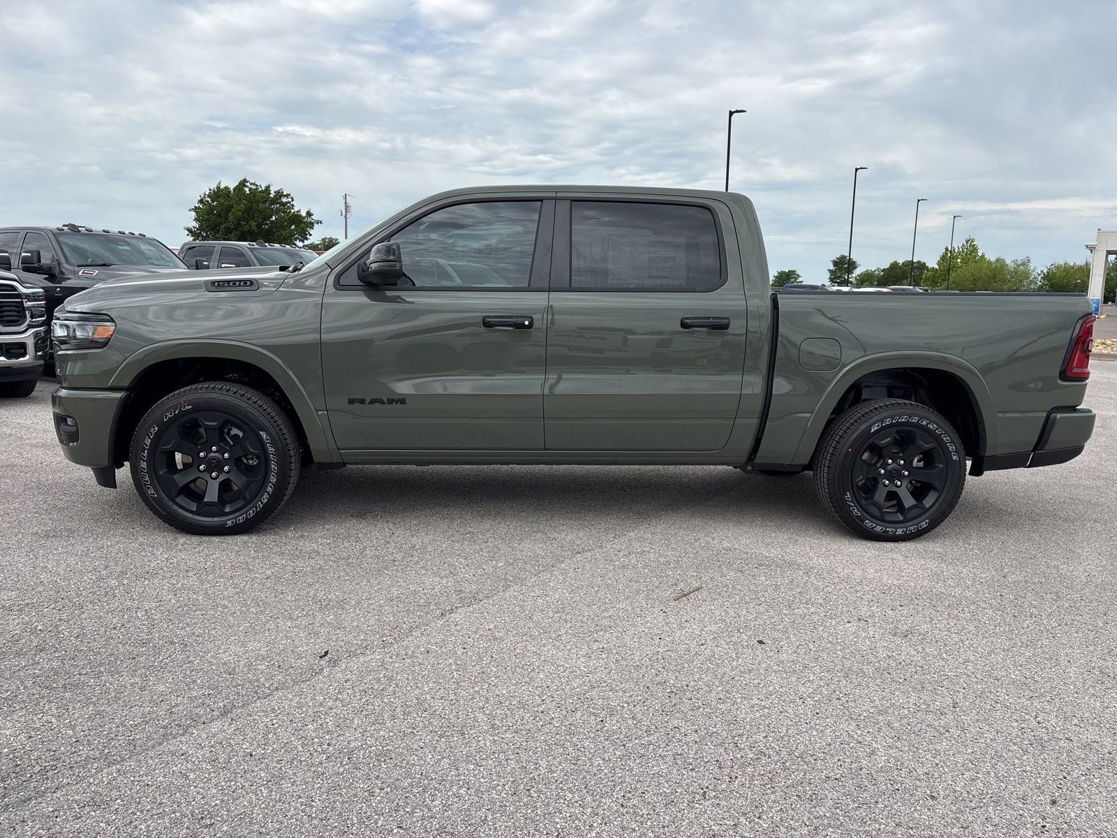 2026 RAM Ram 1500 RAM 1500 LONE STAR CREW CAB 4X4 5'7' BOX