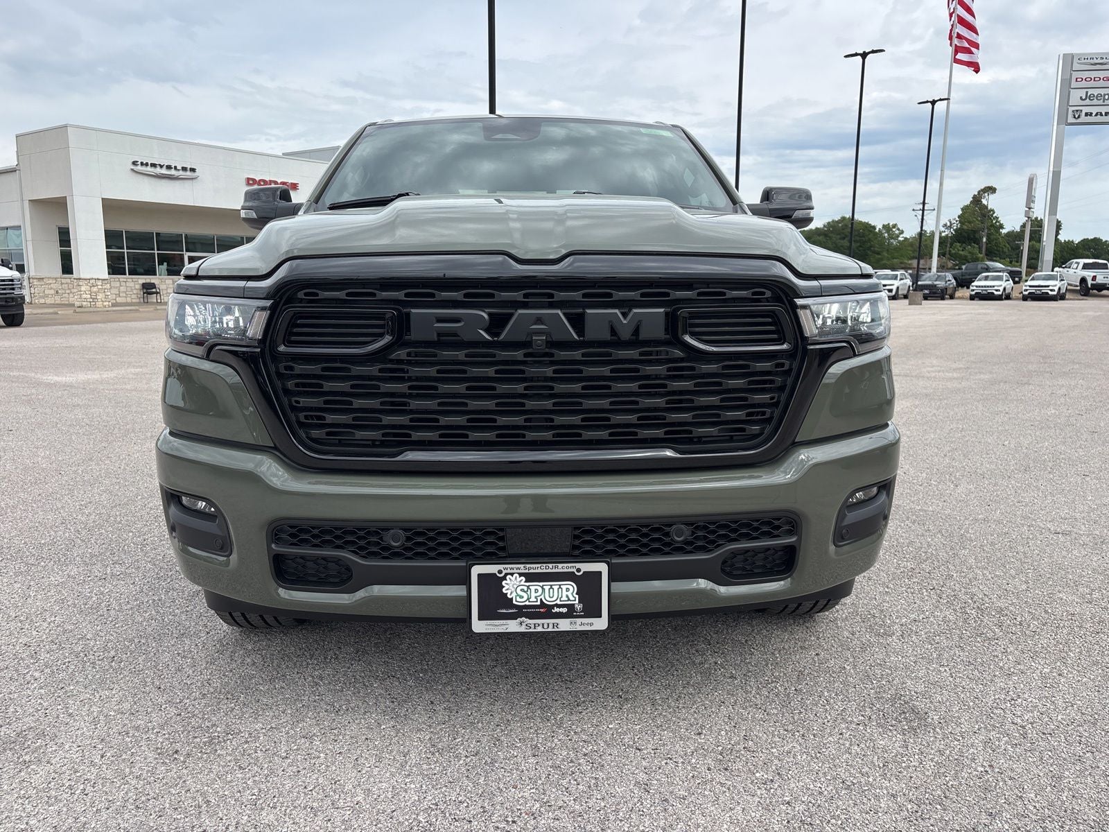 2026 RAM Ram 1500 RAM 1500 LONE STAR CREW CAB 4X4 5'7' BOX
