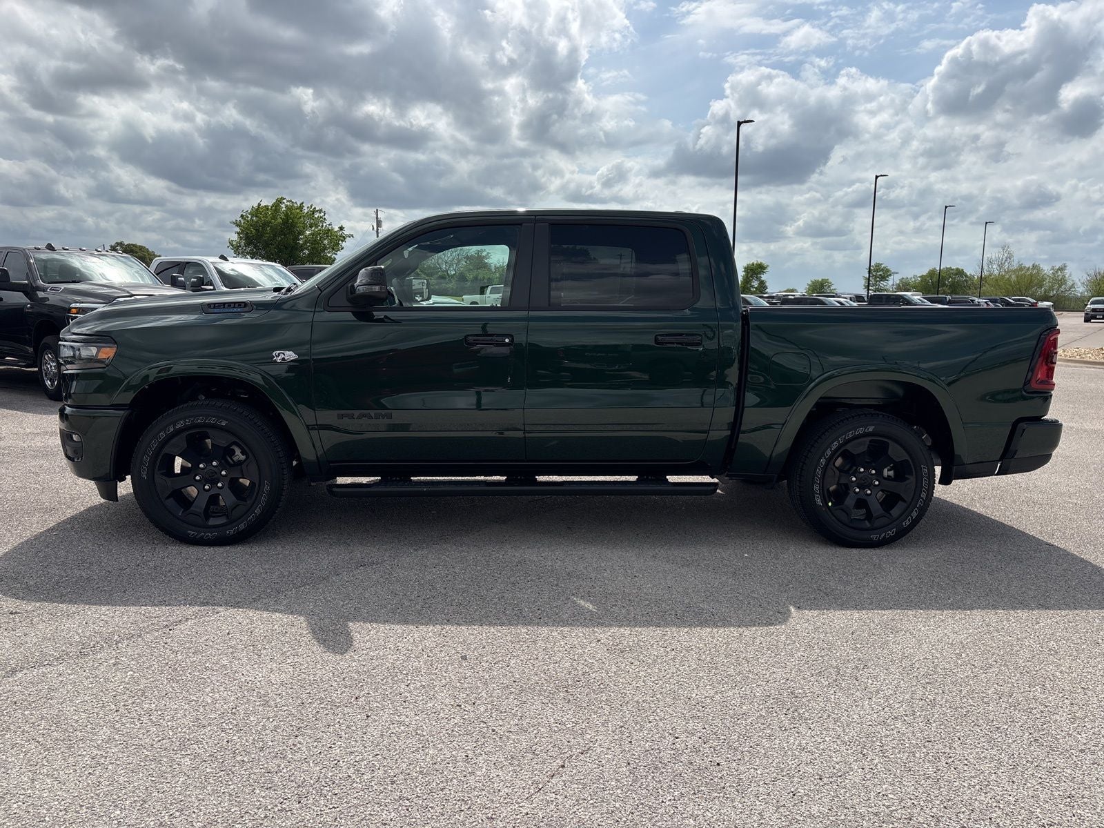 2026 RAM Ram 1500 RAM 1500 LONE STAR CREW CAB 4X4 5'7' BOX
