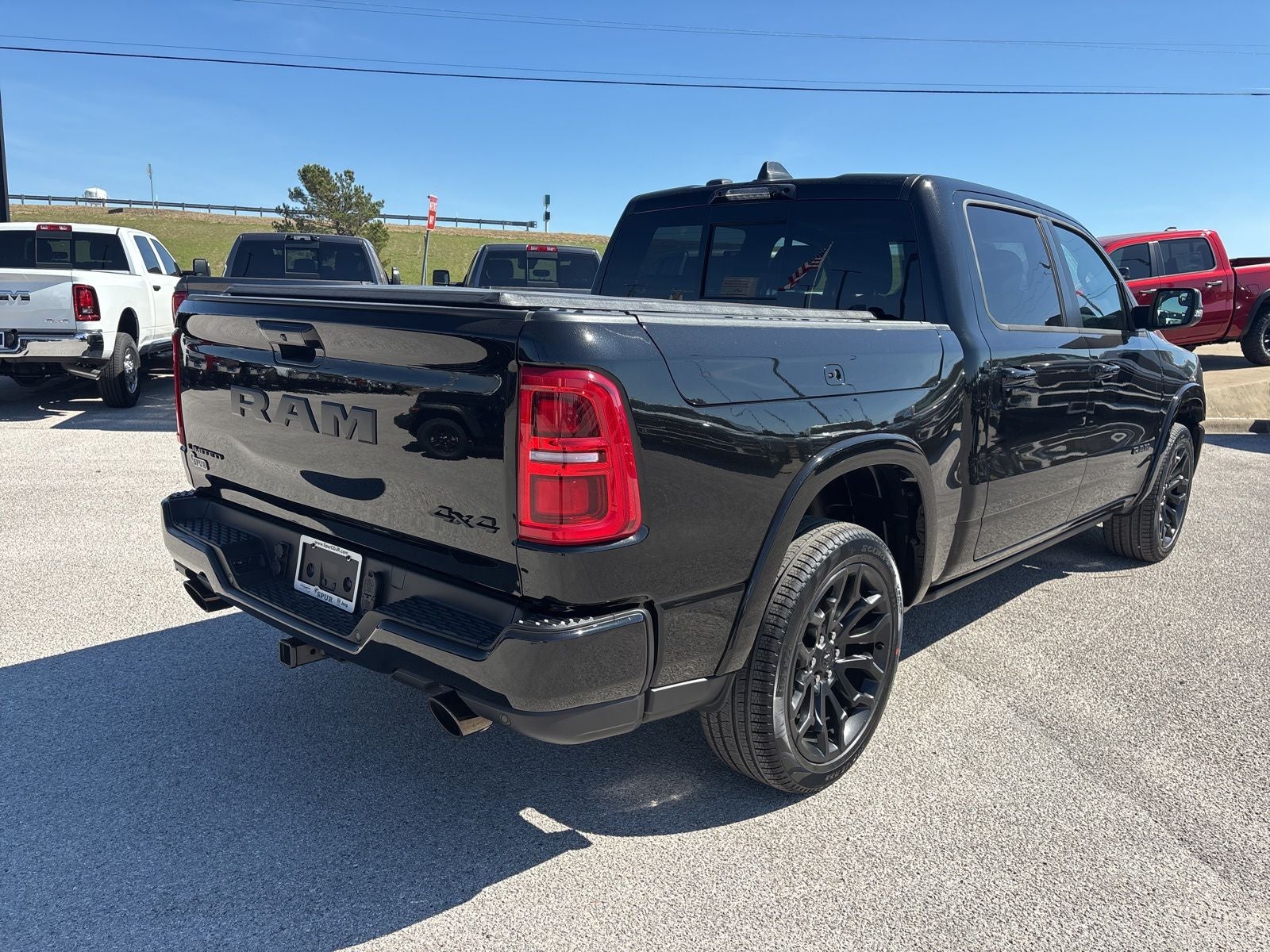 2026 RAM Ram 1500 RAM 1500 LIMITED CREW CAB 4X4 5'7' BOX