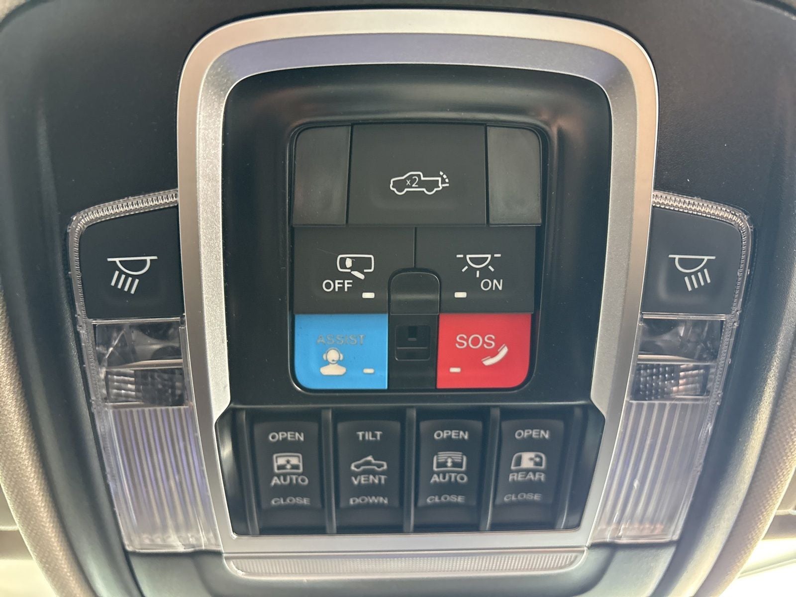 2026 RAM Ram 1500 Laramie
