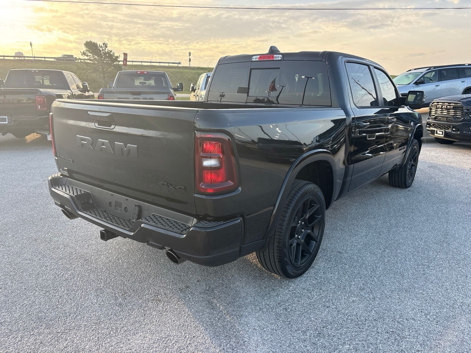 2026 RAM Ram 1500 RAM 1500 LARAMIE CREW CAB 4X4 5'7' BOX