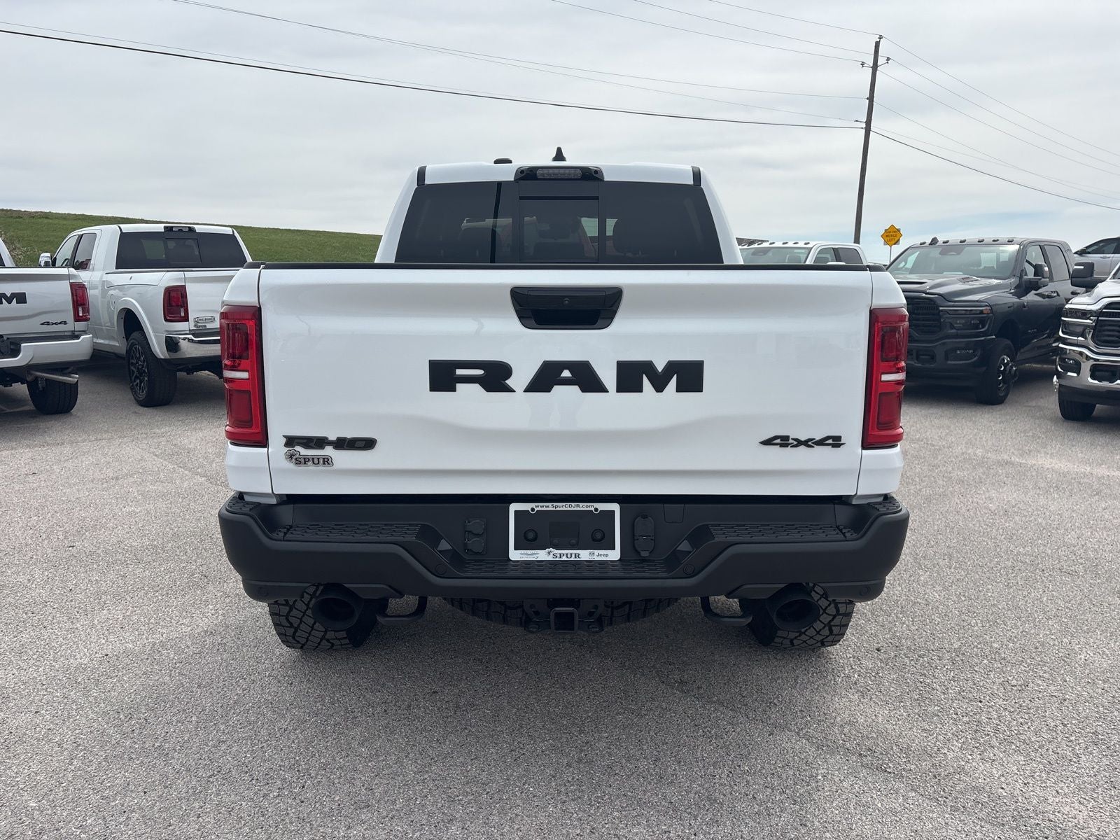 2026 RAM Ram 1500 RAM 1500 RHO CREW CAB 4X4 5'7' BOX