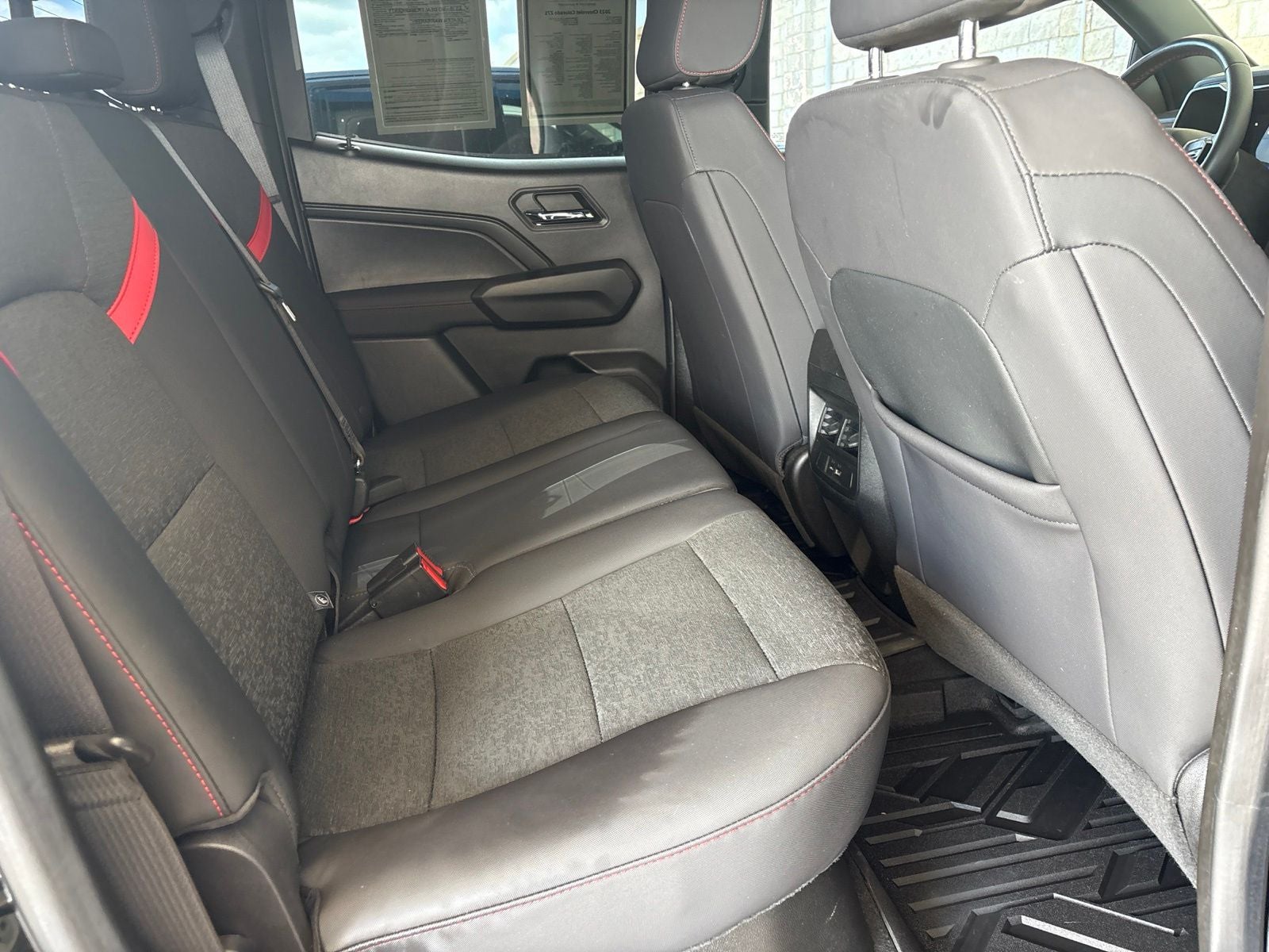 2023 Chevrolet Colorado 4WD Crew Cab Short Box Z71