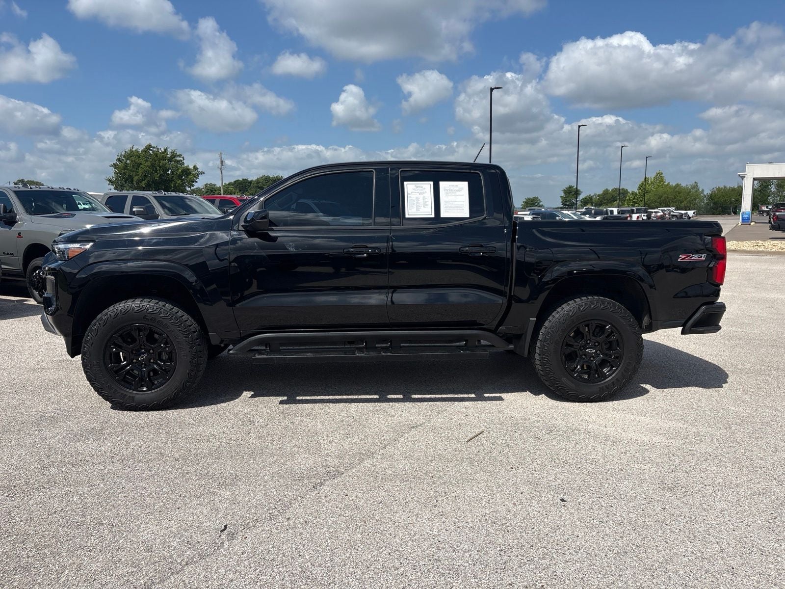2023 Chevrolet Colorado 4WD Crew Cab Short Box Z71