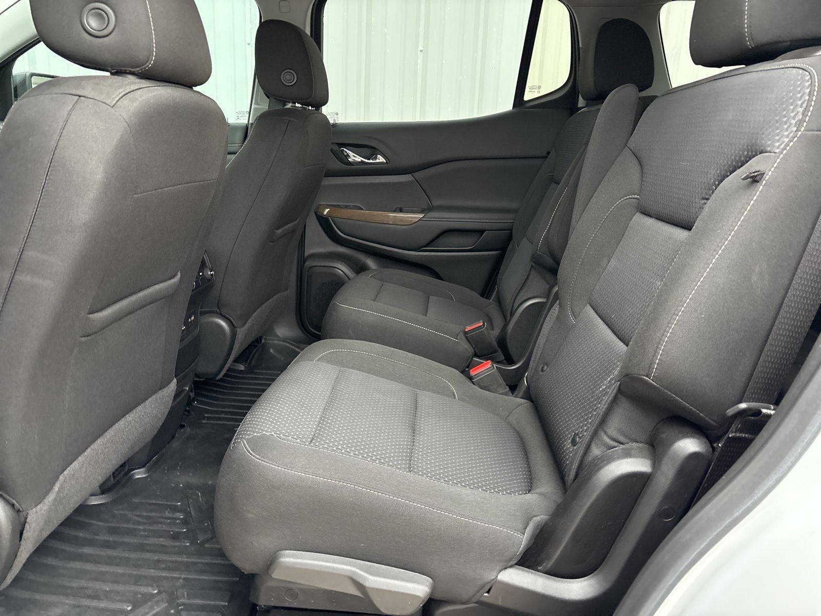 2022 GMC Acadia FWD SLE