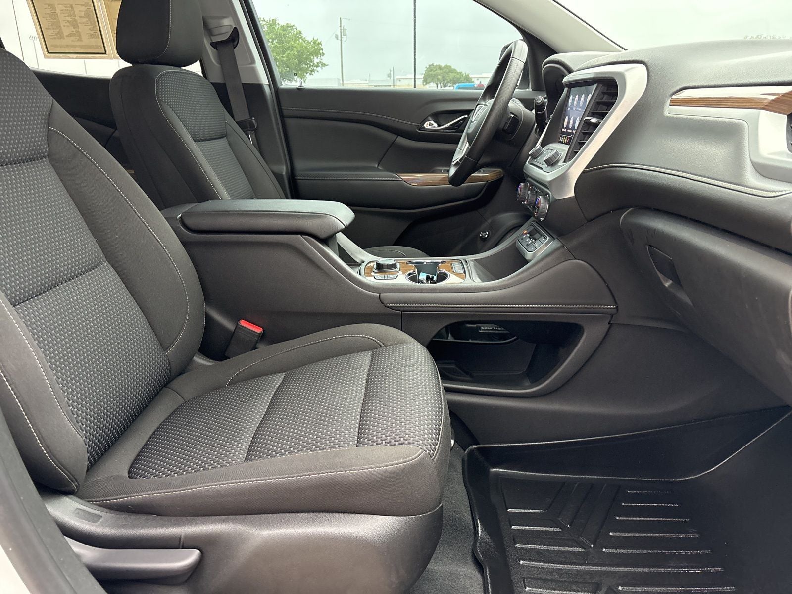 2022 GMC Acadia FWD SLE