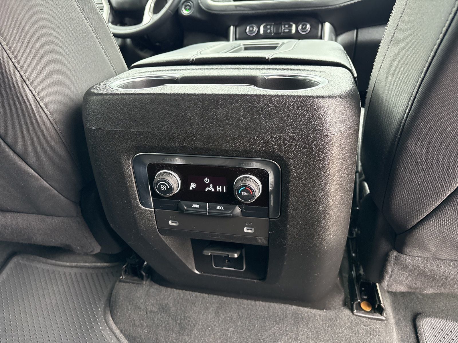 2024 Chevrolet Tahoe 2WD LS