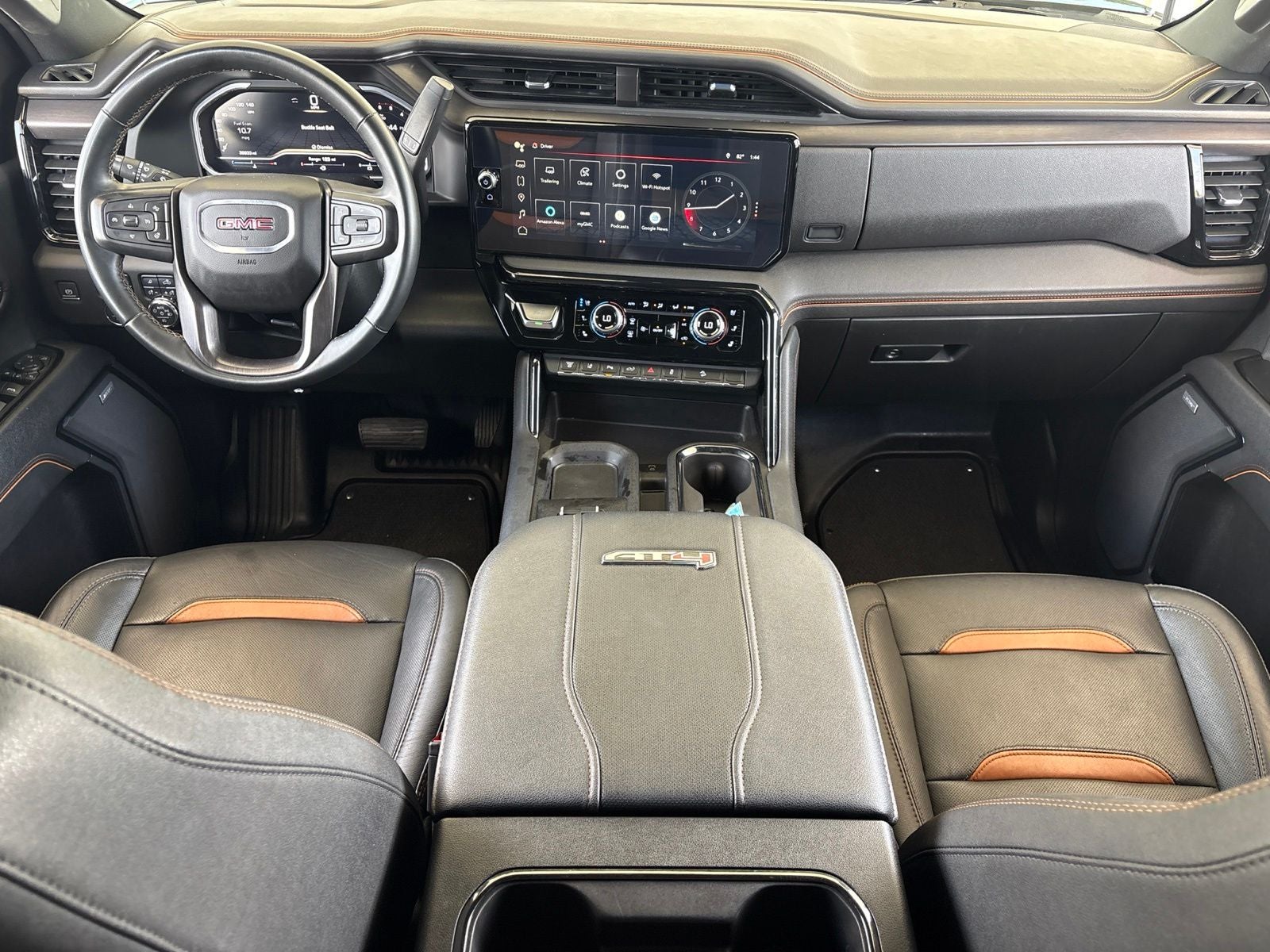 2024 GMC Sierra 2500HD 4WD Crew Cab Standard Bed AT4