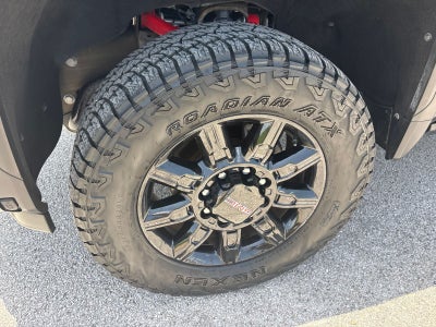 2024 GMC Sierra 2500HD 4WD Crew Cab Standard Bed AT4