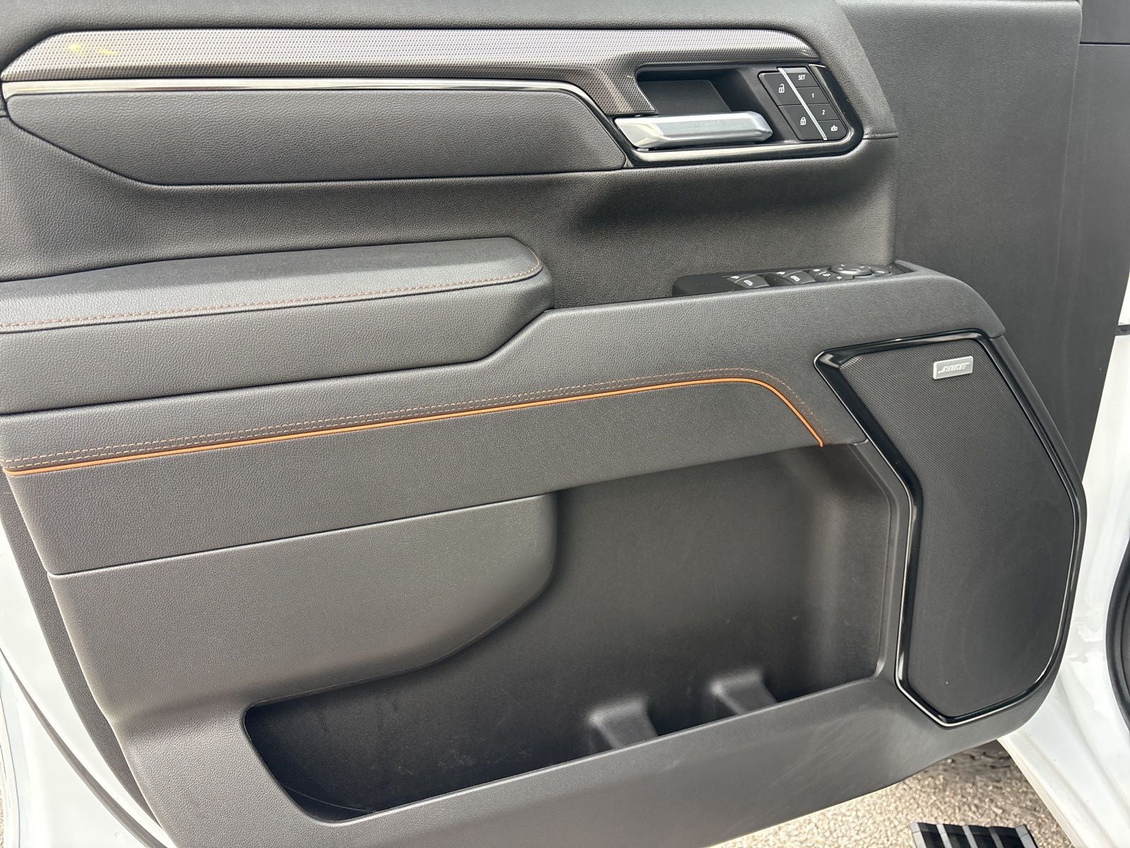 2026 GMC Sierra 2500HD Crew Cab, Standard Bed, AT4, 4WD