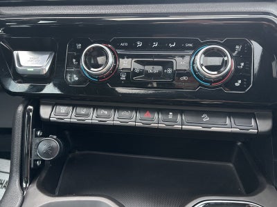 2026 GMC Sierra 2500HD Crew Cab, Standard Bed, AT4, 4WD