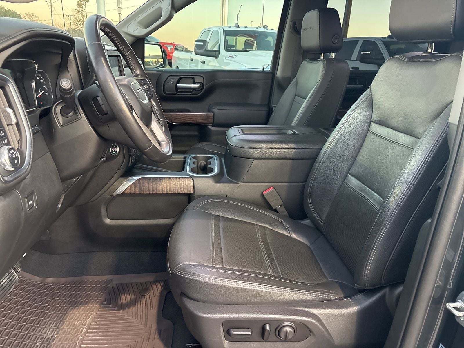 2021 GMC Sierra 1500 2WD Crew Cab Short Box Denali