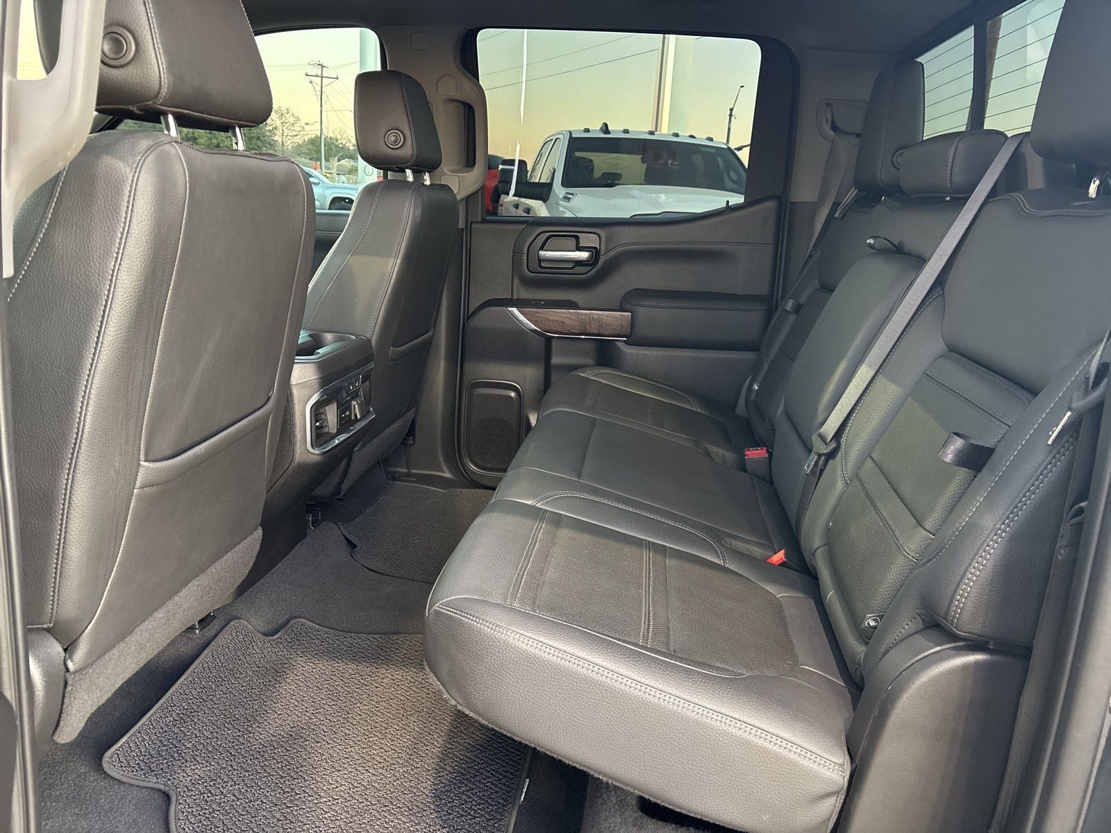 2021 GMC Sierra 1500 2WD Crew Cab Short Box Denali