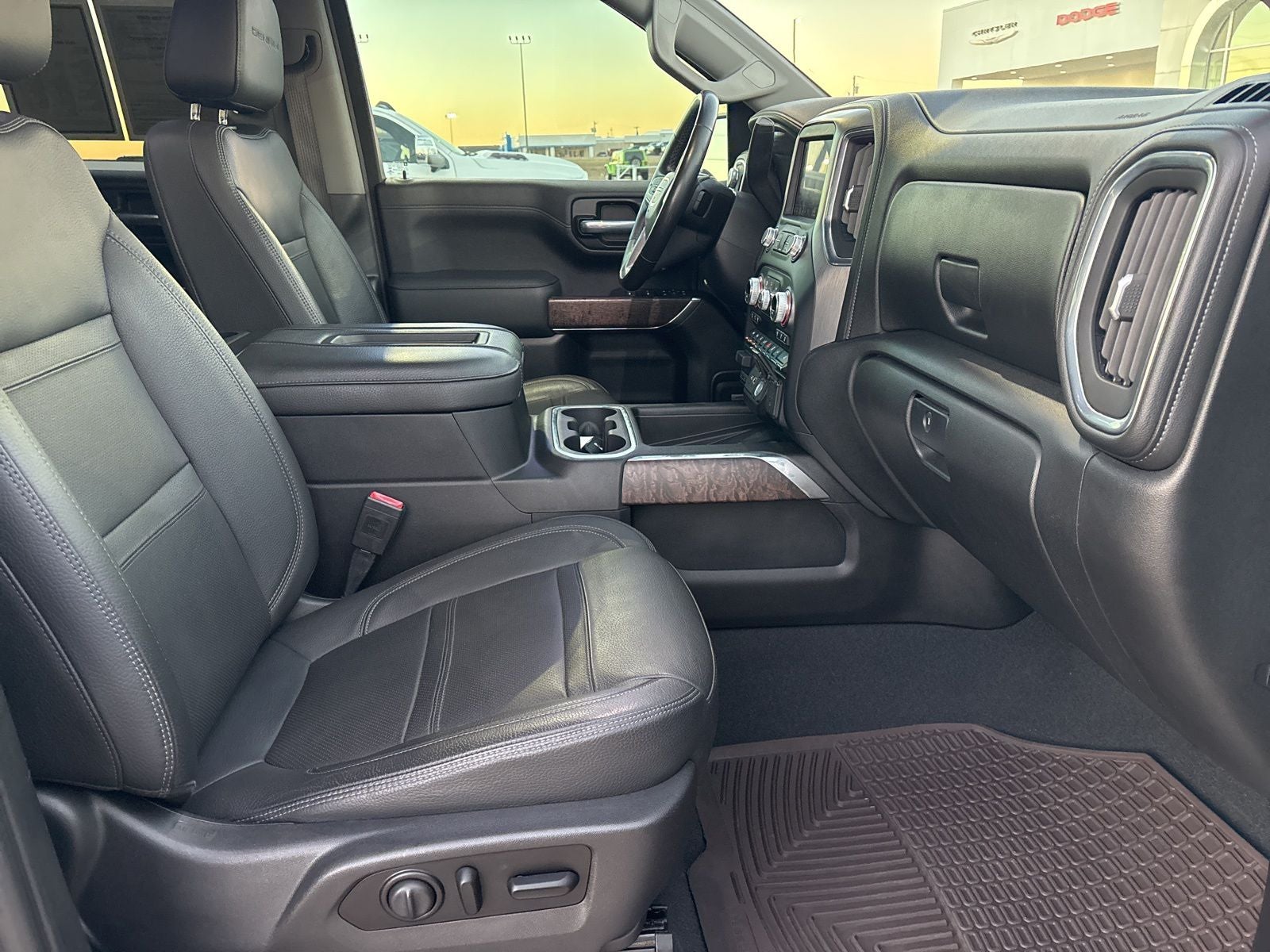 2021 GMC Sierra 1500 2WD Crew Cab Short Box Denali