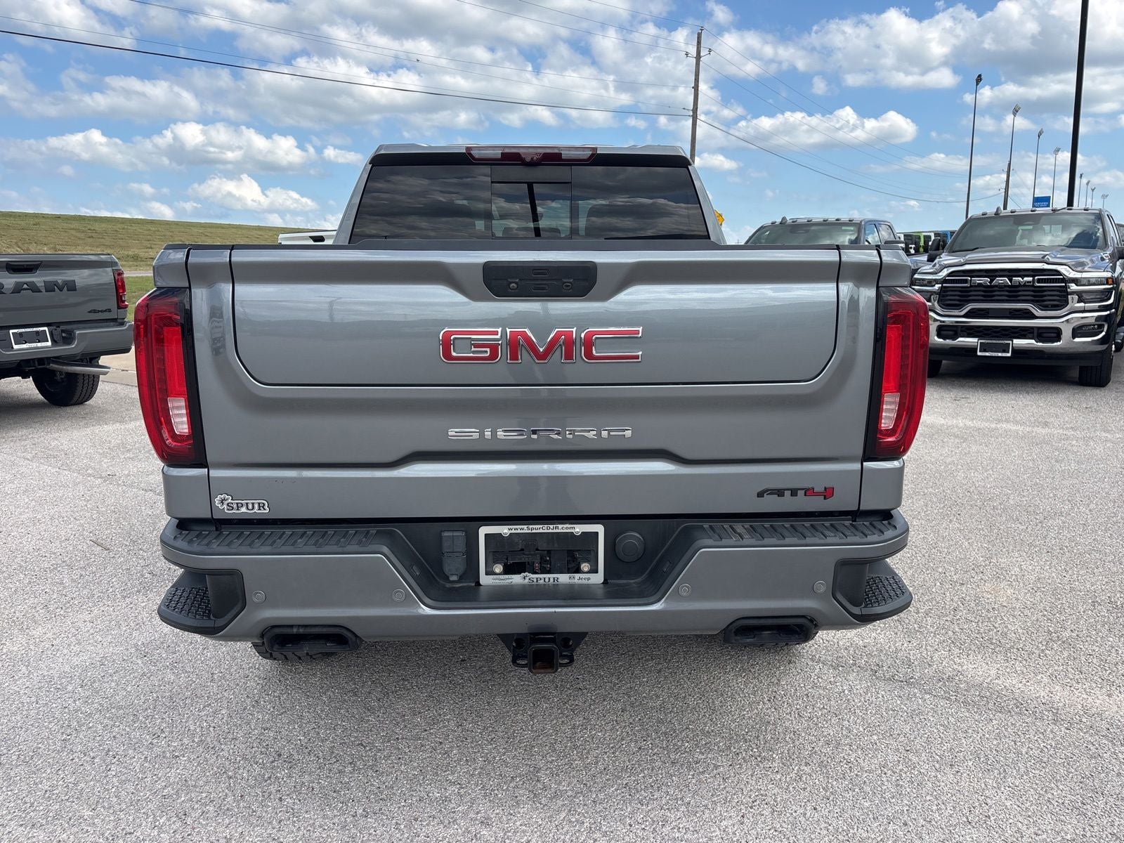 2021 GMC Sierra 1500 4WD Crew Cab Short Box AT4