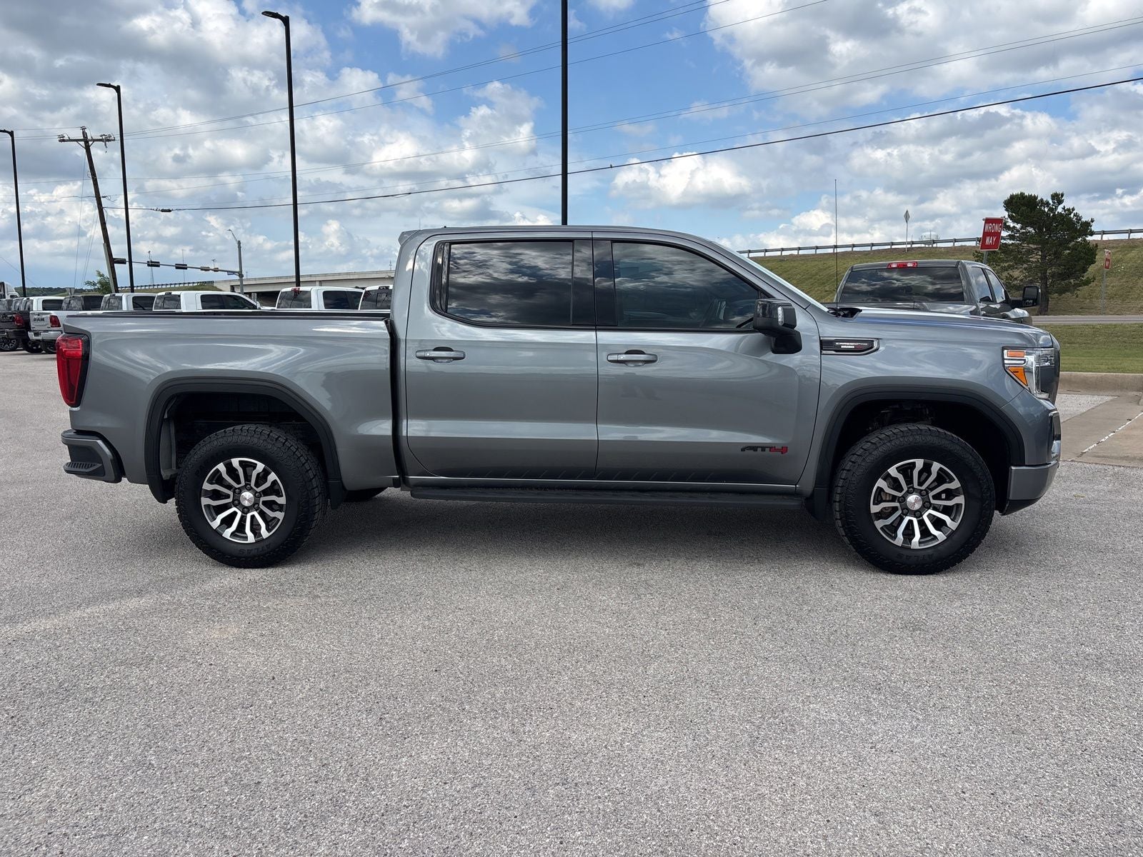 2021 GMC Sierra 1500 4WD Crew Cab Short Box AT4