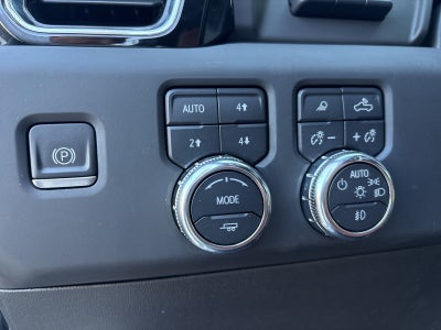 2023 GMC Sierra 1500 4WD Crew Cab Short Box Denali Ultimate